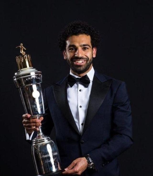 kaiyun-萨拉赫重返赛场，出色防守首场状态出色，加拿大队观众沸腾！-kaiyun