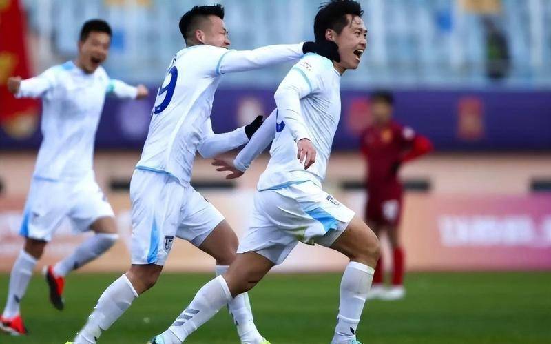 开云官网-包含中超窗口期再迎强敌，俄克拉荷马雷霆防线松动，主帅态度：震撼外界，数据趋势出现新变化的词条-开云官网