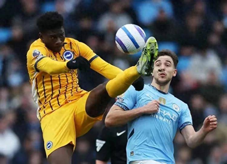 开云APP-转折点！布莱顿队长鼓劲；欧冠转会期攻防权衡；气氛紧张；纪律约束更严格的简单介绍-开云APP