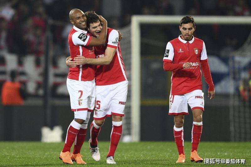 开云体育下载-葡超倒计时；巴黎圣日耳曼今夜止住颓势；细节引发关注；态度坚定；医务组通报恢复的简单介绍-开云体育下载